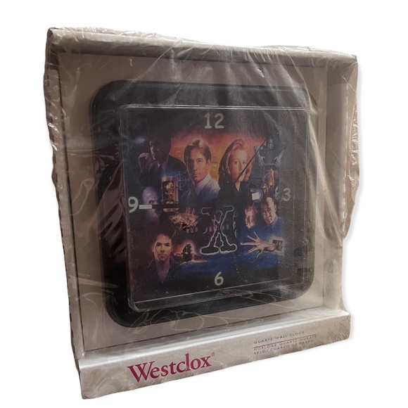 VTG The X Files Pinball Wall Clock - Picture 2 of 8